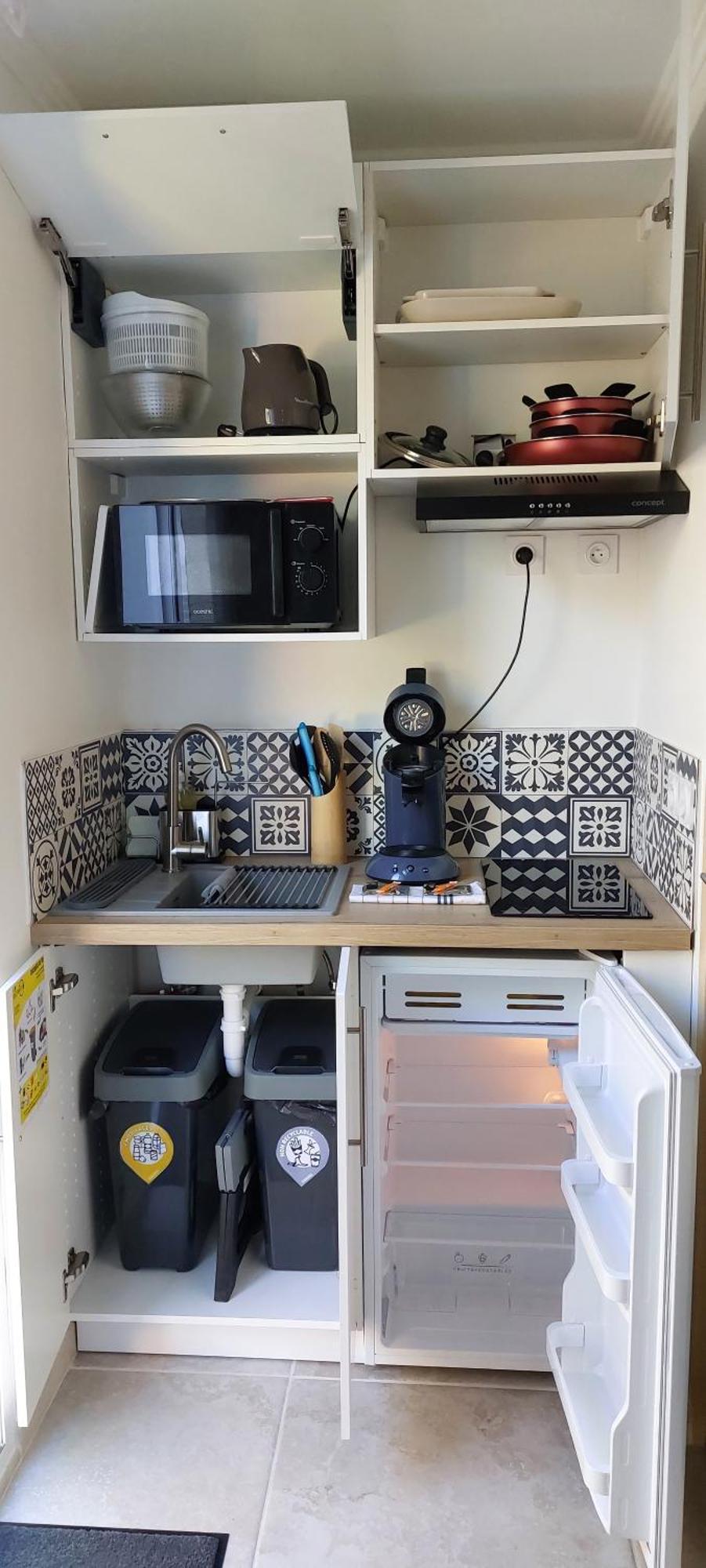 Gite De L'Olivier, Classe, Climatise, Jardin Avec Parking Gratuit Devant Le Logement Et A 5 Minutes Du Centre-Ville A Pied LʼIsle-sur-la-Sorgue Εξωτερικό φωτογραφία