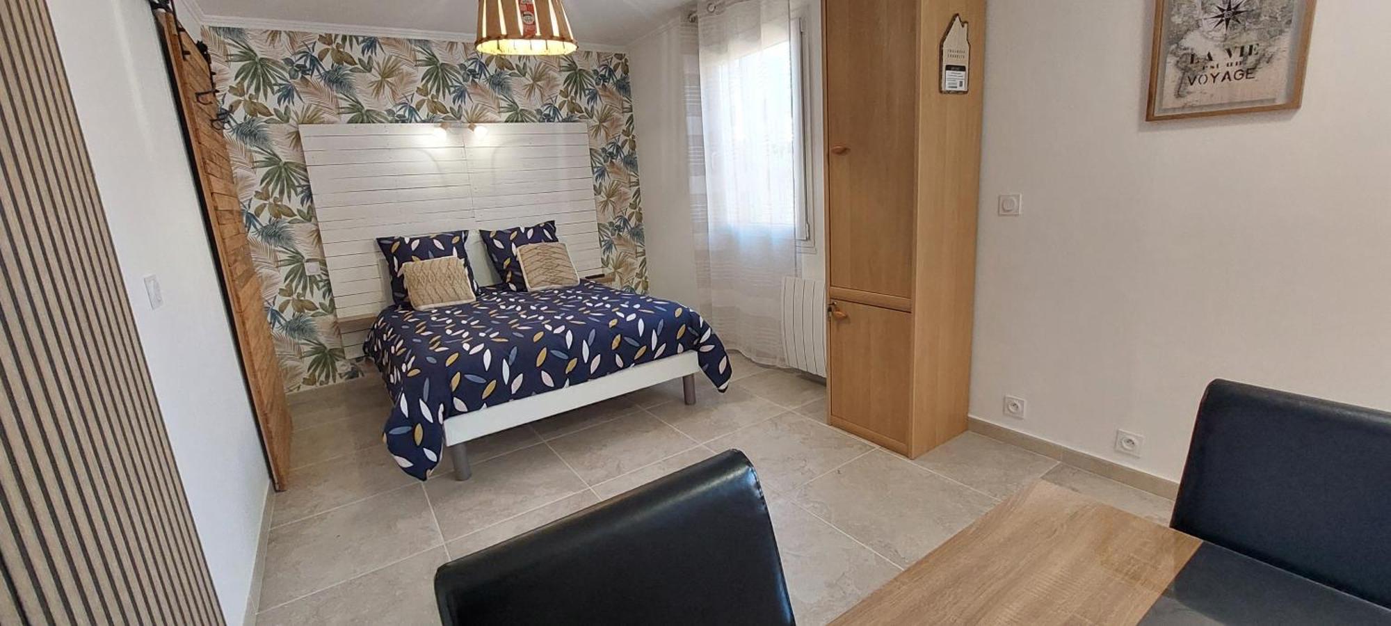 Gite De L'Olivier, Classe, Climatise, Jardin Avec Parking Gratuit Devant Le Logement Et A 5 Minutes Du Centre-Ville A Pied LʼIsle-sur-la-Sorgue Εξωτερικό φωτογραφία